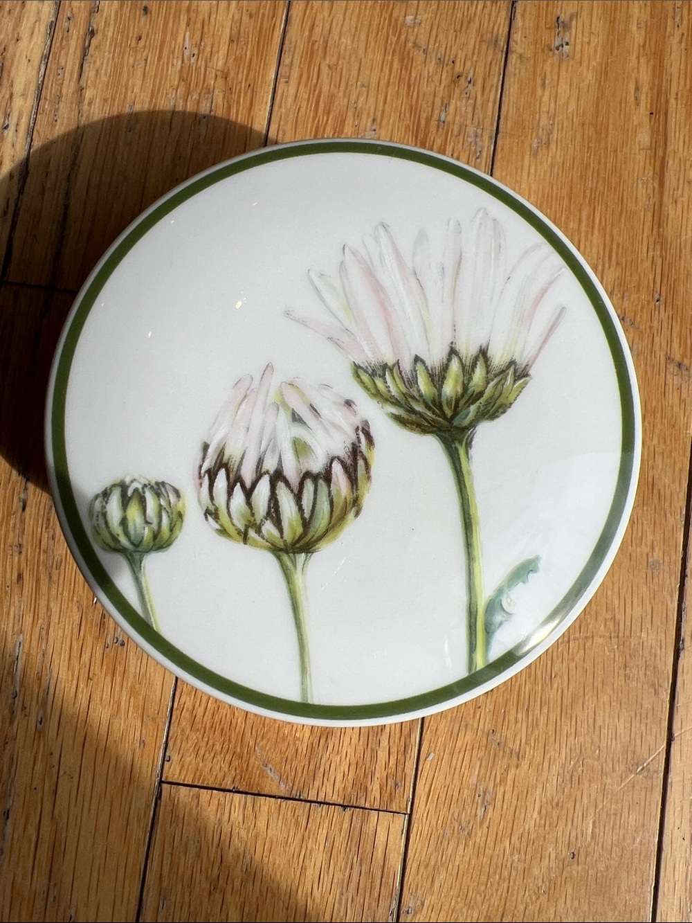 Villeroy & Boch Flora Daisy Porcelain Trinket Box